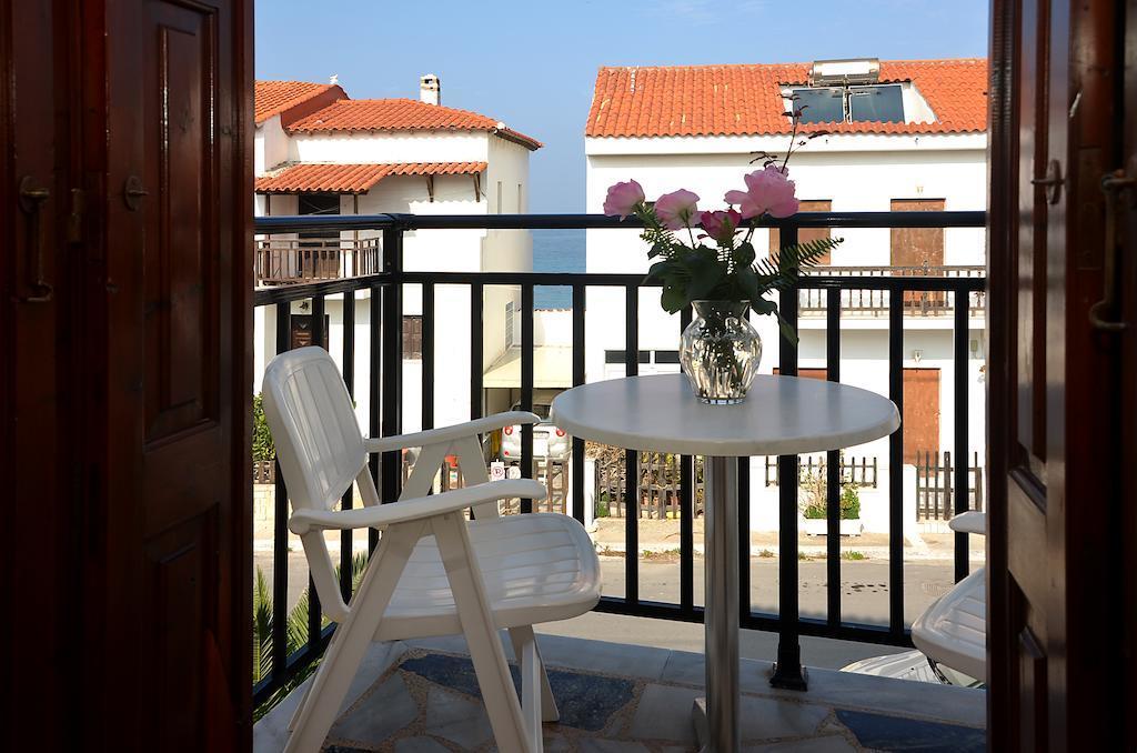 La Plage Hotell Kokkári Eksteriør bilde